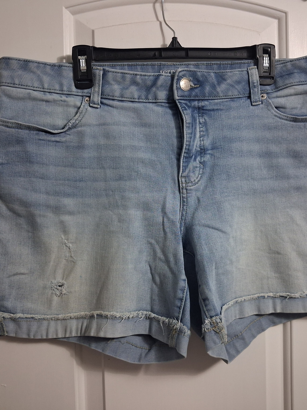 Light Wash Distressed Denim Shorts - Women's Mid Rise Terra & Sky 16W